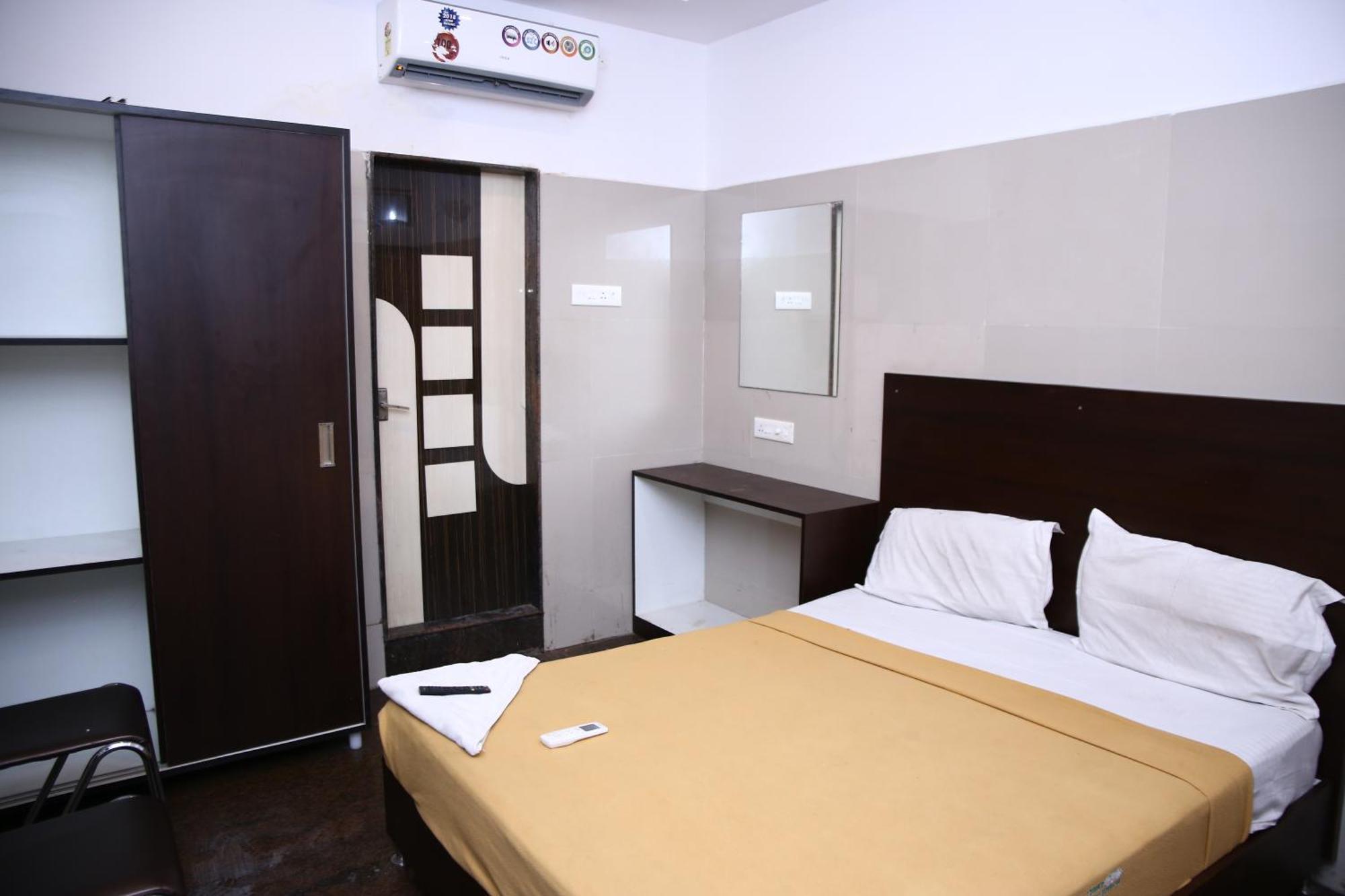Shri Bhavani Residency Chennai Exterior photo